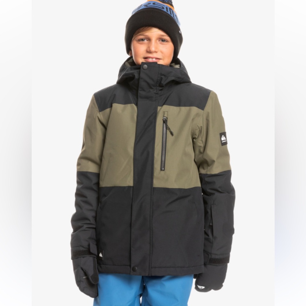 Quiksilver Boys Mission Jacket, Utility Bibs, and Gloves in Black, Size Large